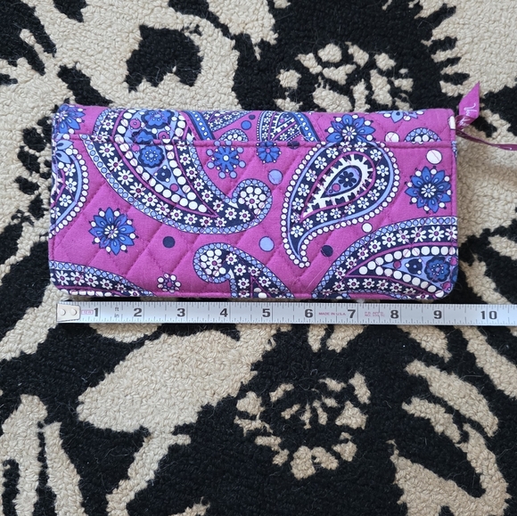 Vera Bradley Boysenberry Print Travel Wallet, Passport, ID - Picture 7 of 9